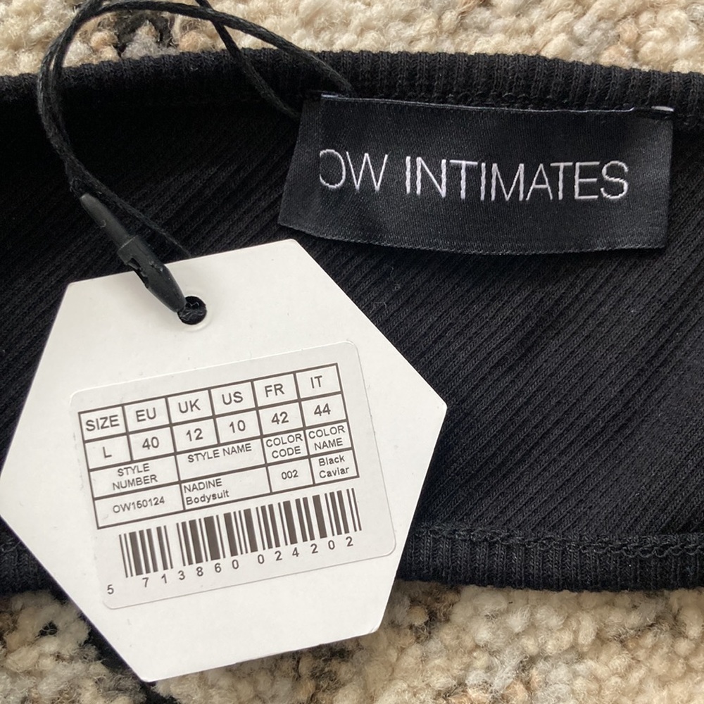 ๐OW Nadine Intimates Black Bodysuit - Picture 5 of 14